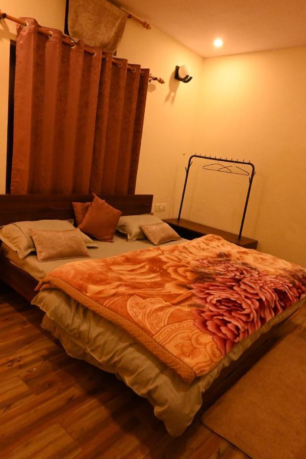 The Bunker House Hotell Chopta Eksteriør bilde